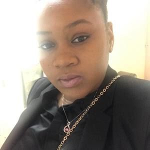 Meet your Posher, Khadijah